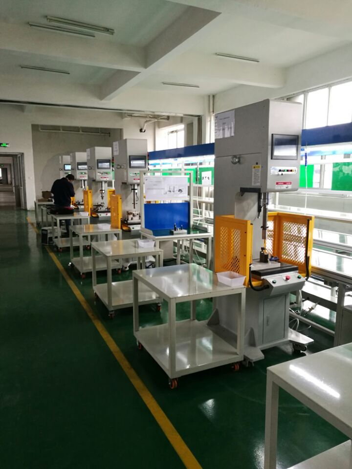 【產(chǎn)品】 精密電子伺服壓裝機(jī)投放市場受到歡迎